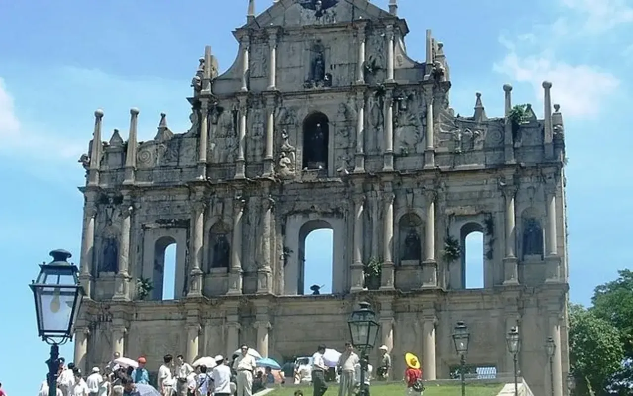 main photo